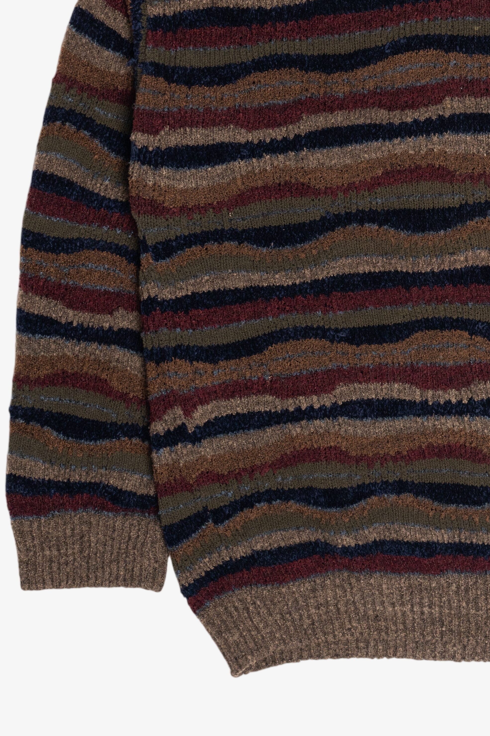Vintage Northern Isles Wavy Horizontal Striped Sweater (1990s)
