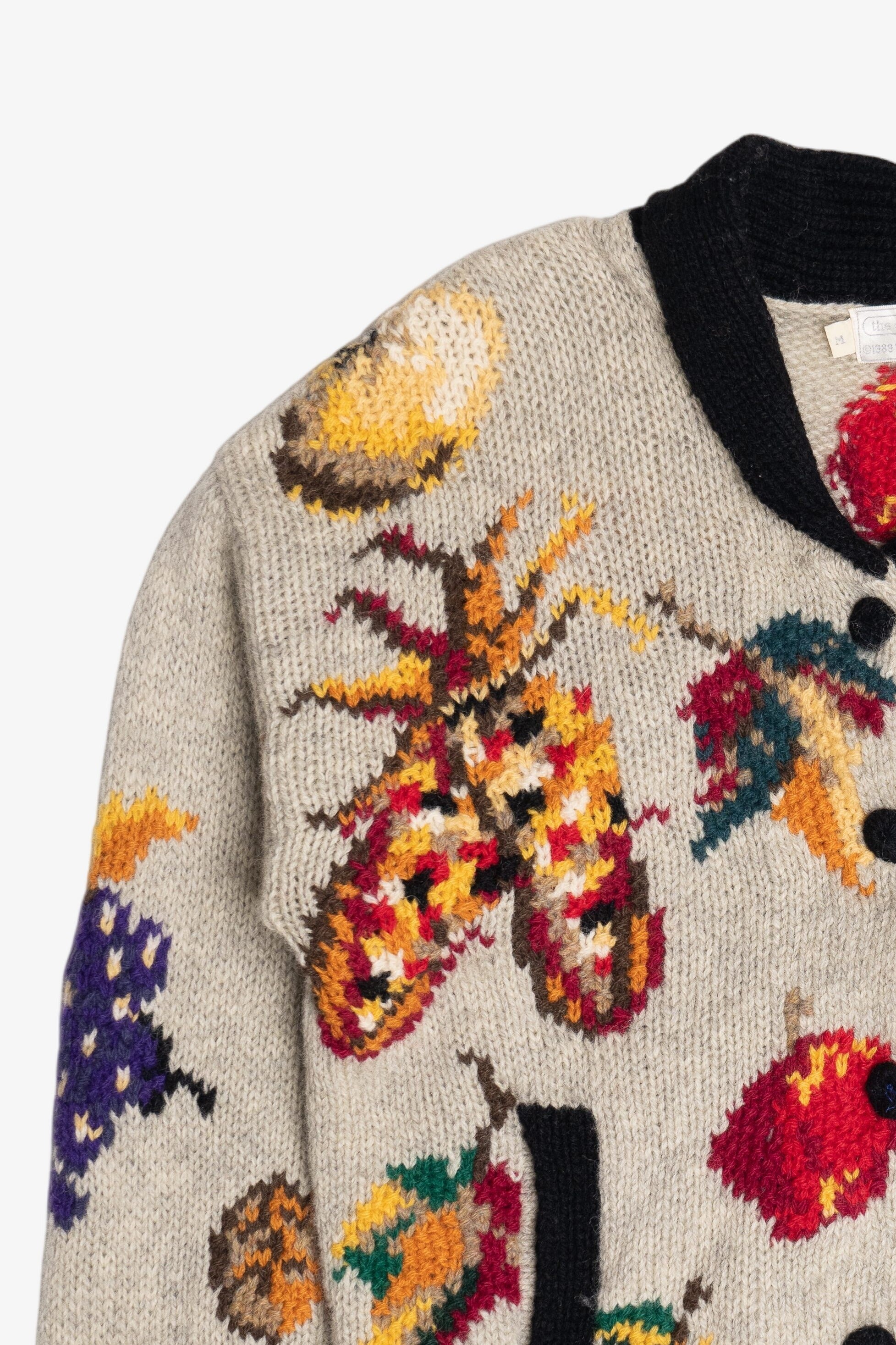 Vintage Hand Knit Vegetables And Fruit Cornucopia Eagle's Eye Cardigan Sweater (1990s)