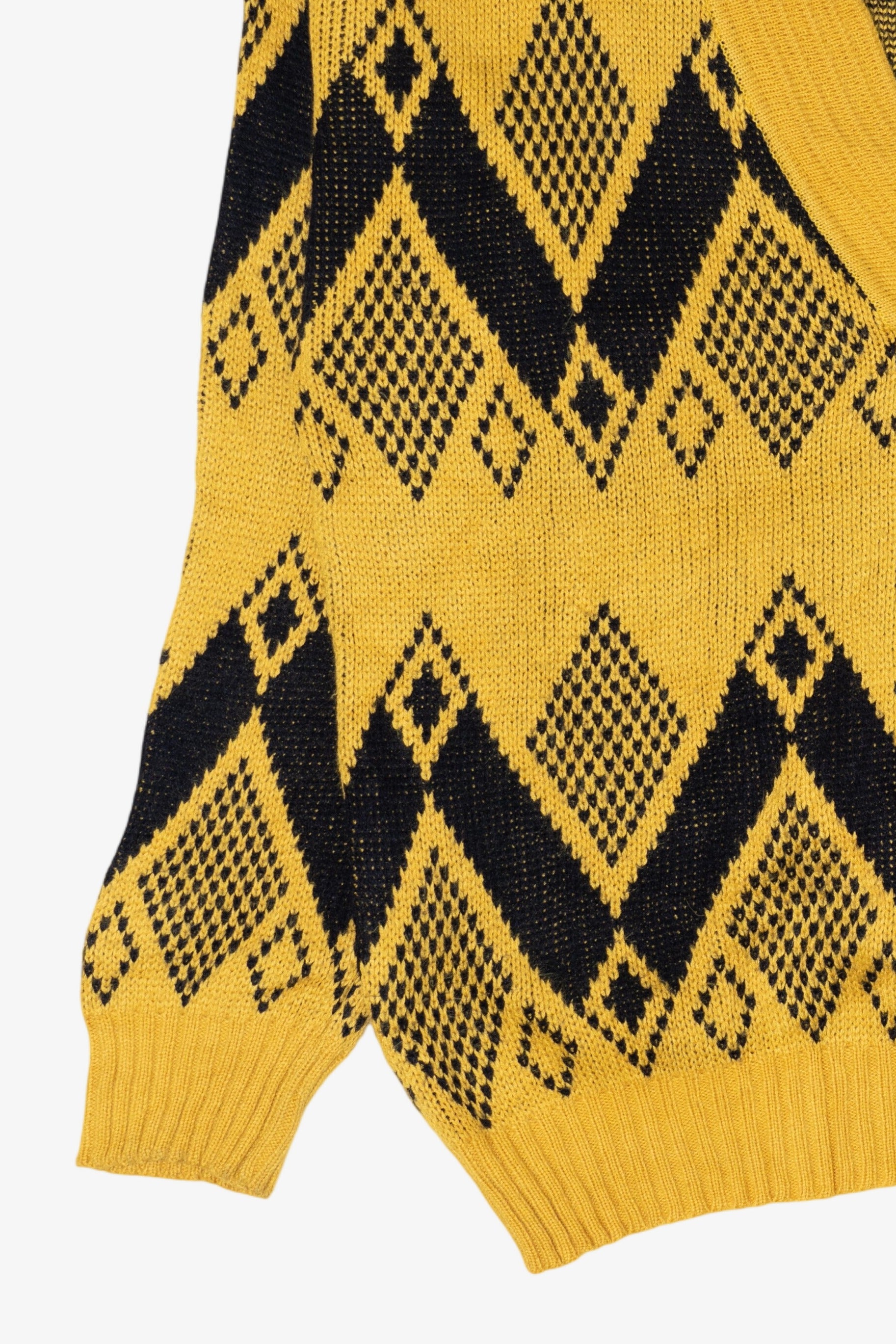 Vintage Black And Yellow Graphic Sweater (1980s)