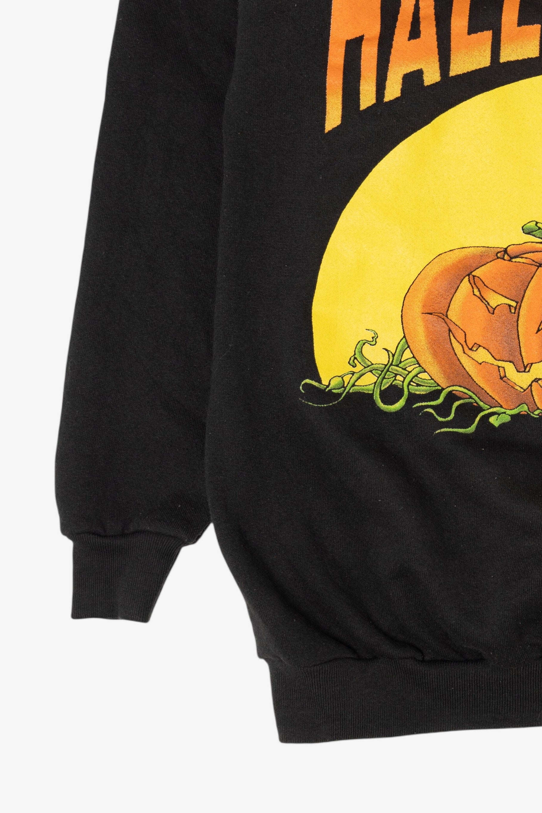 Vintage Happy Halloween Jack O Lantern Sweatshirt (1990s)