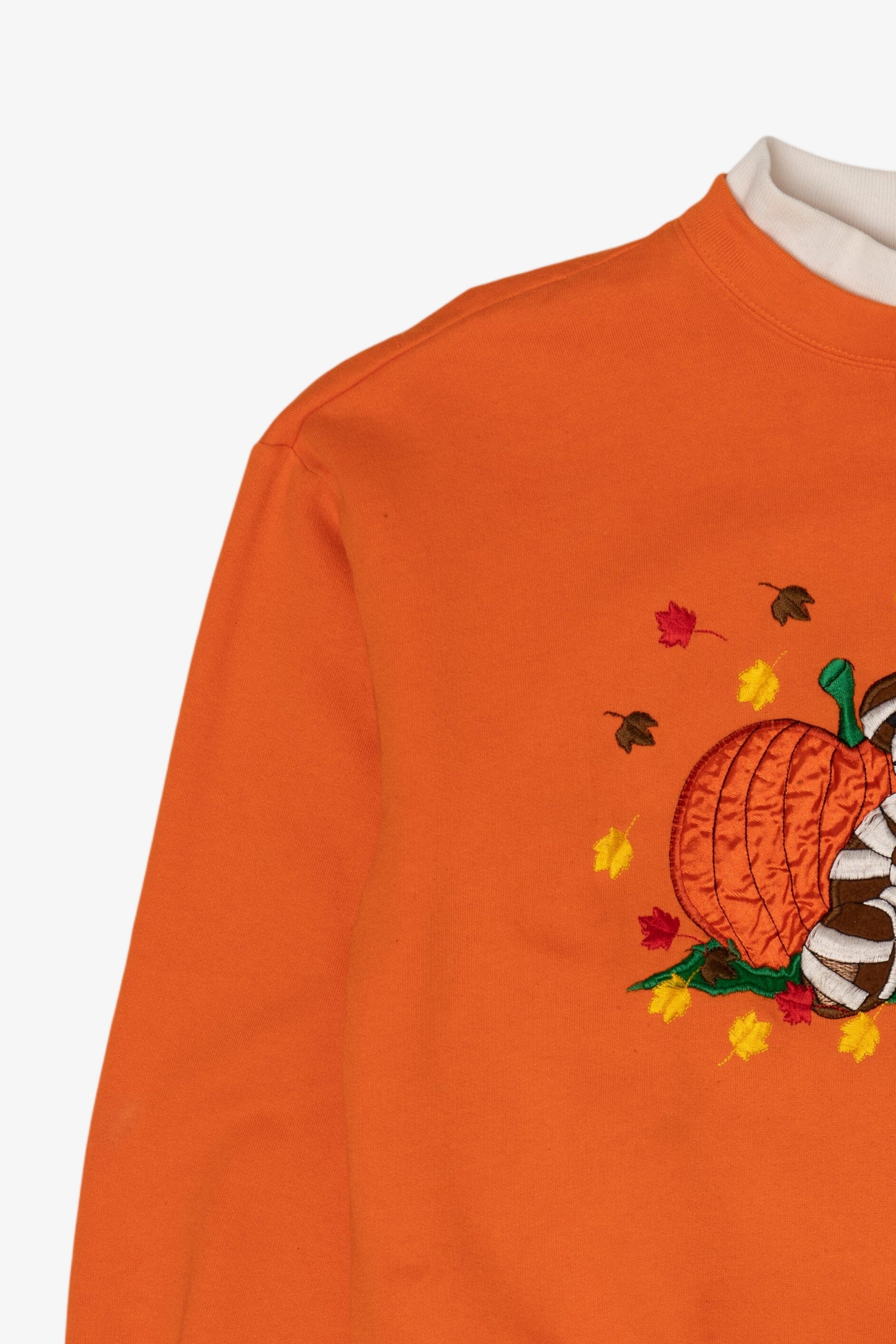 Vintage Orange Embroidered Teddy Bears Halloween Sweatshirt (1990s)