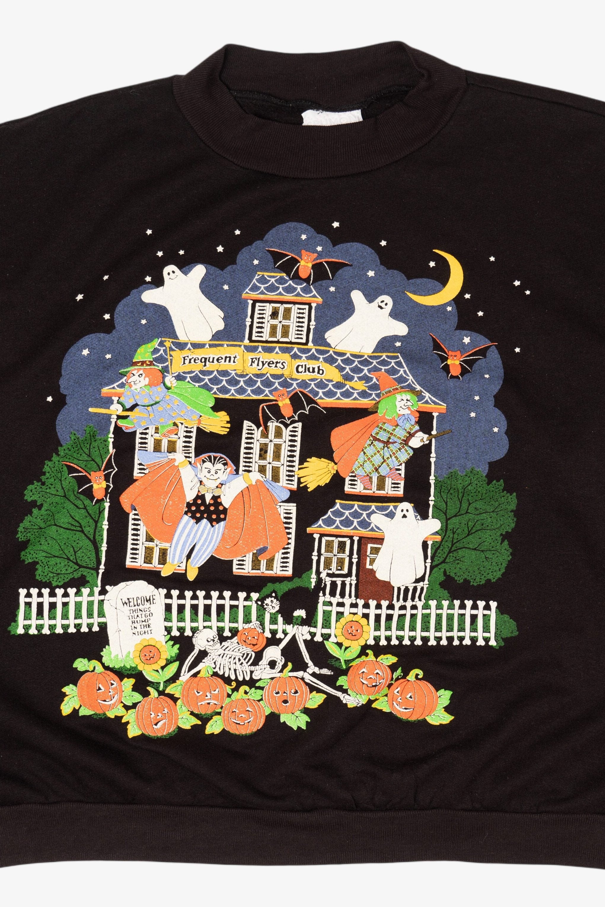 Vintage Embossed Haunted House Dracula Halloween Sweatshirt (1980s)