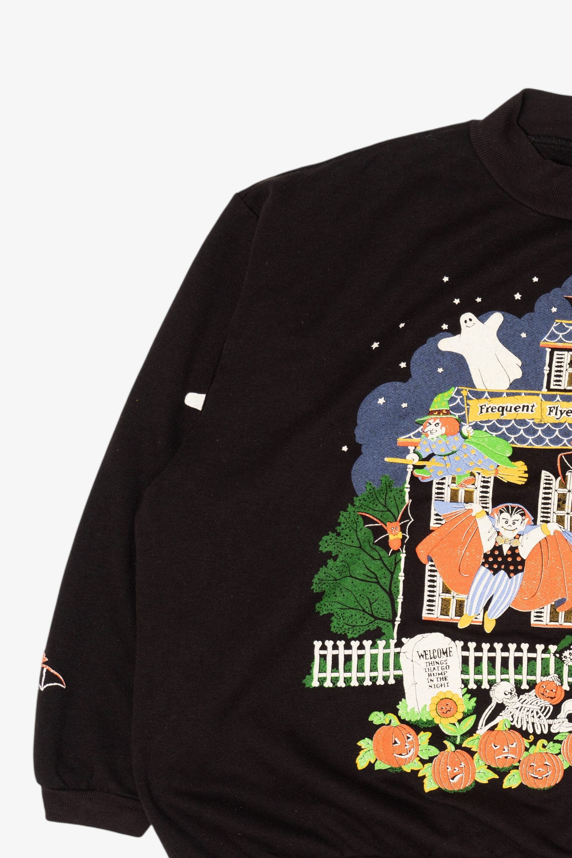 Vintage Embossed Haunted House Dracula Halloween Sweatshirt (1980s)