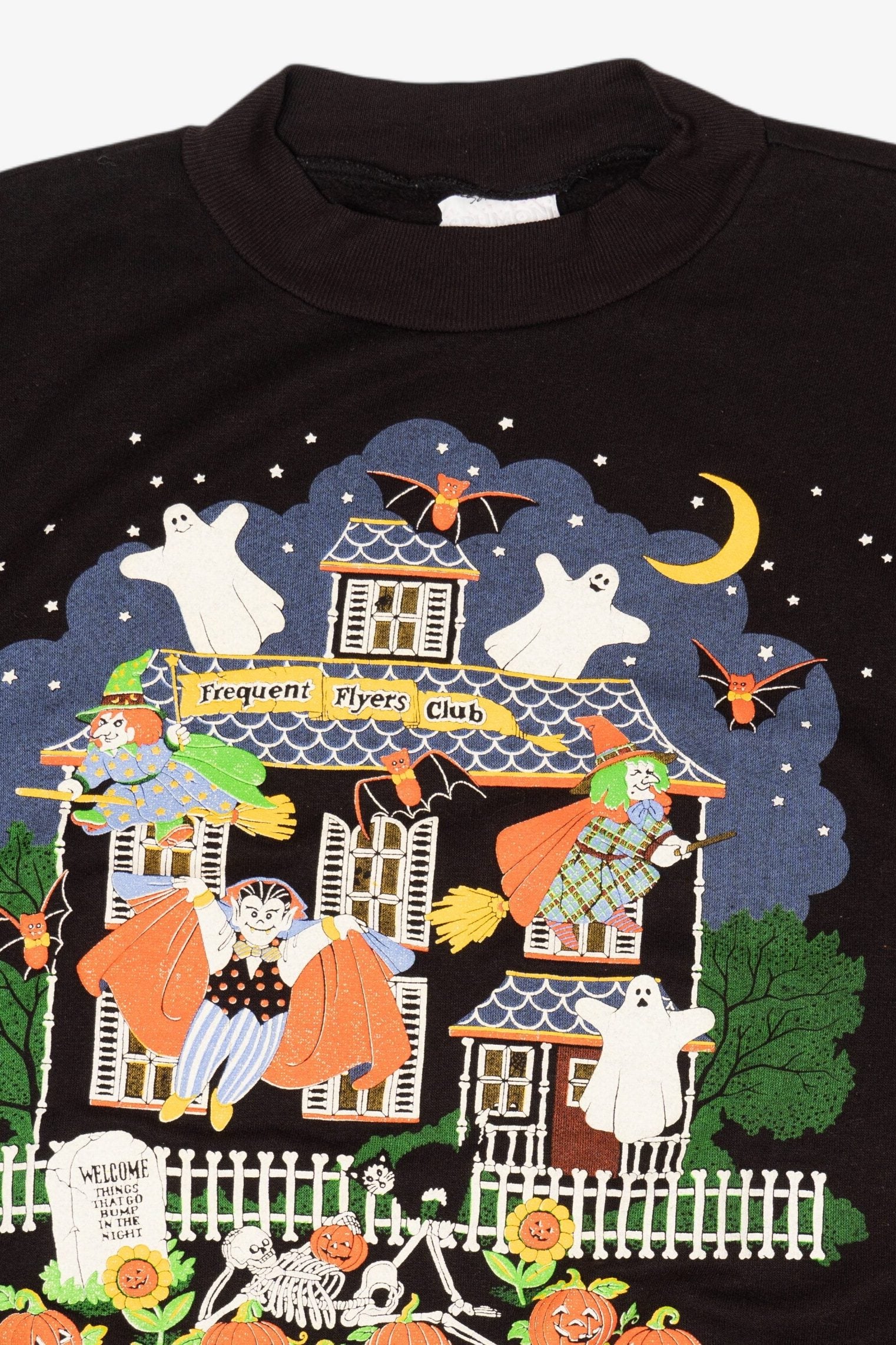 Vintage Embossed Haunted House Dracula Halloween Sweatshirt (1980s)