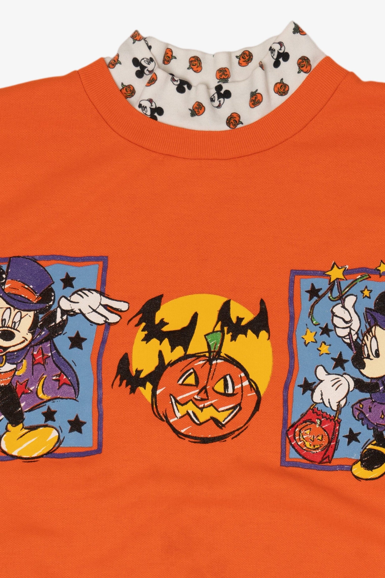Vintage Orange Disney Mickey And Minnie Mouse Pumpkin Halloween Sweatshirt (1990s)