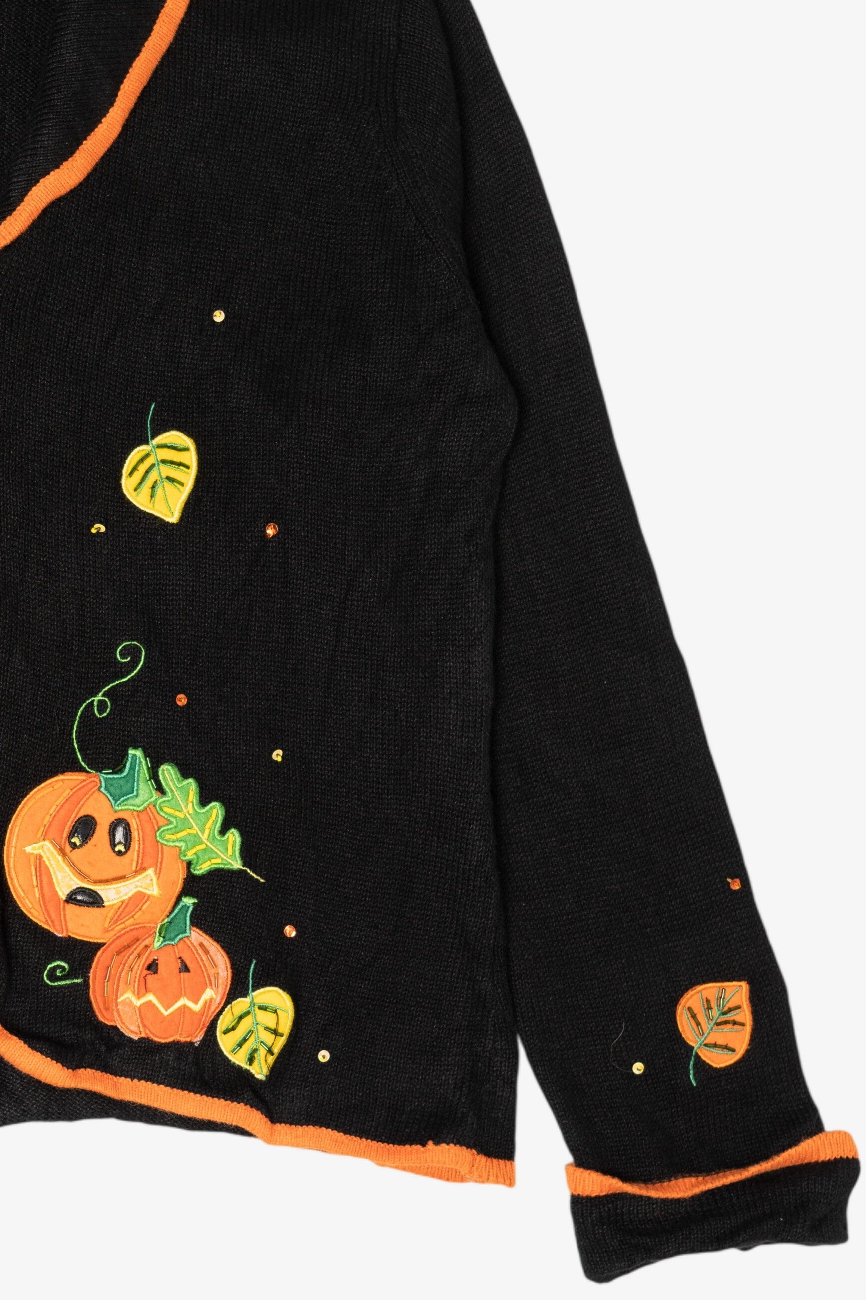 Vintage Black Tiara Pumpkin Patch Halloween Cardigan (1990s)