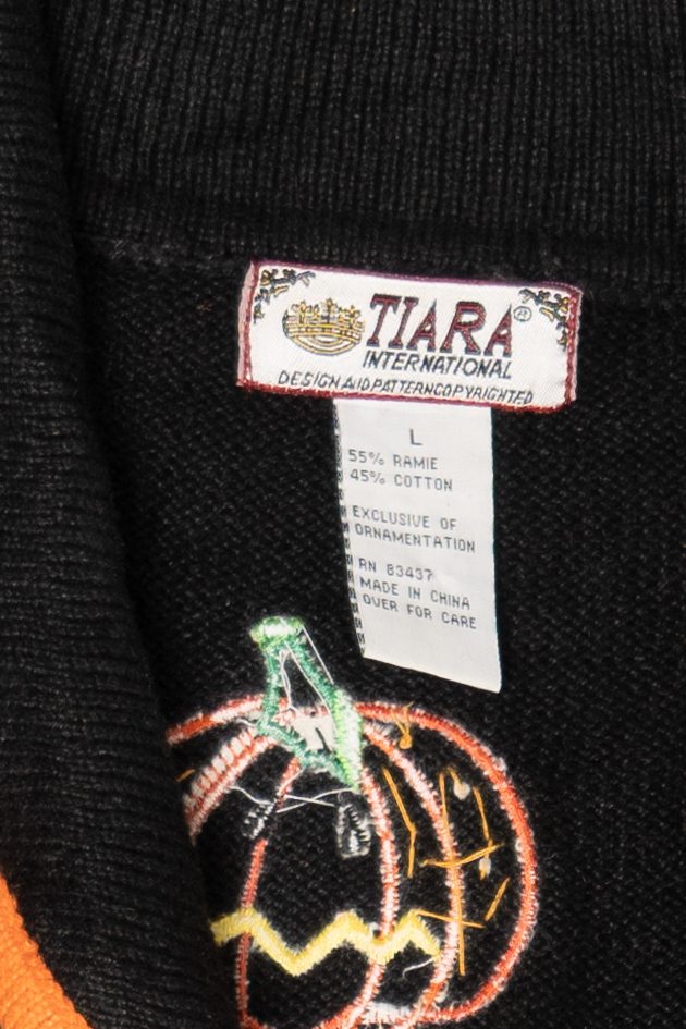 Vintage Black Tiara Pumpkin Patch Halloween Cardigan (1990s)