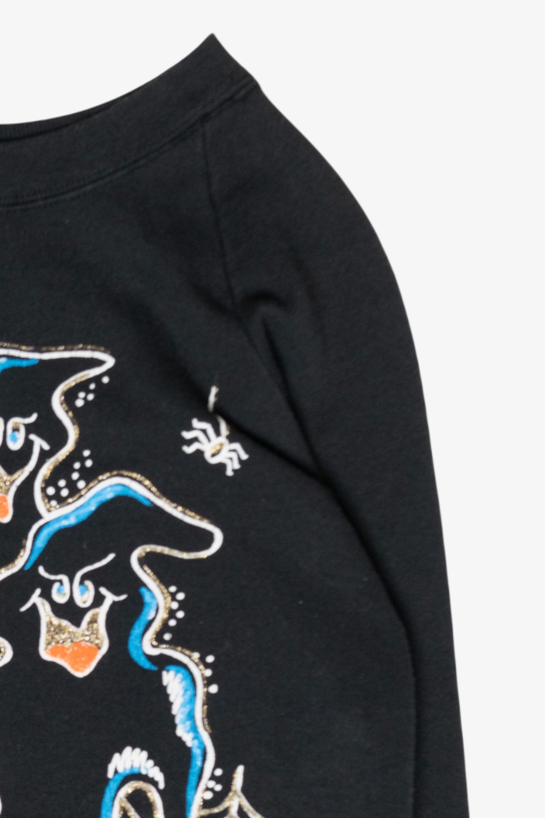 Ghosts Trick or Treat Vintage Halloween Sweatshirt (1990s)