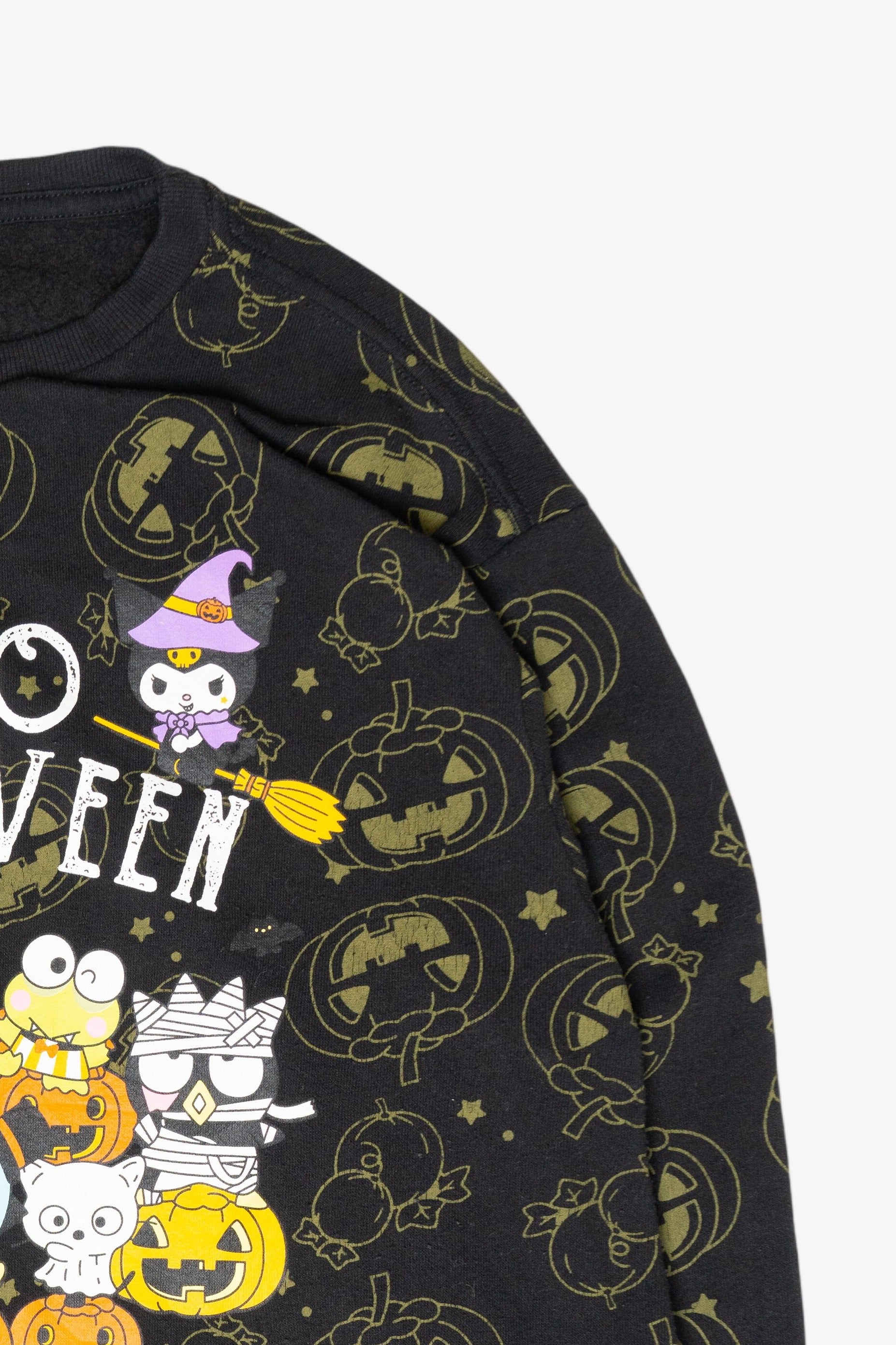 "Hello Halloween" Sanrio Halloween Sweatshirt (2010s)