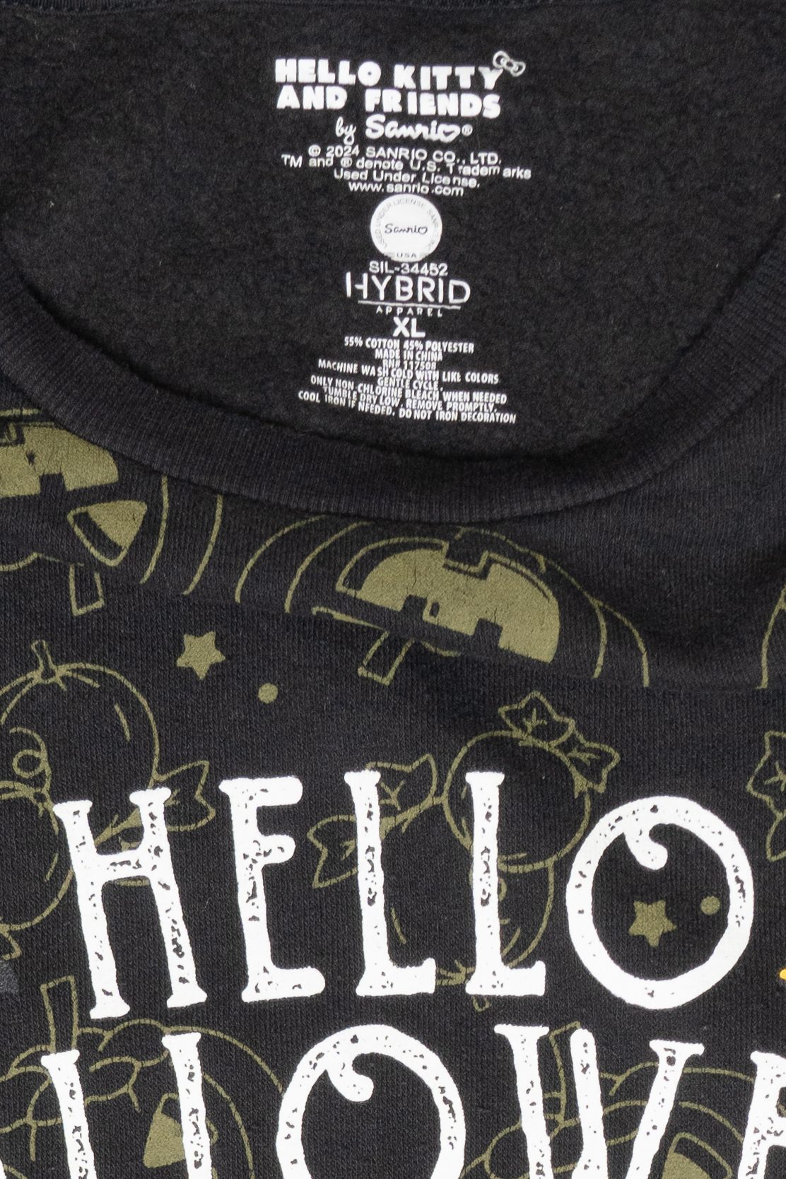 "Hello Halloween" Sanrio Halloween Sweatshirt (2010s)