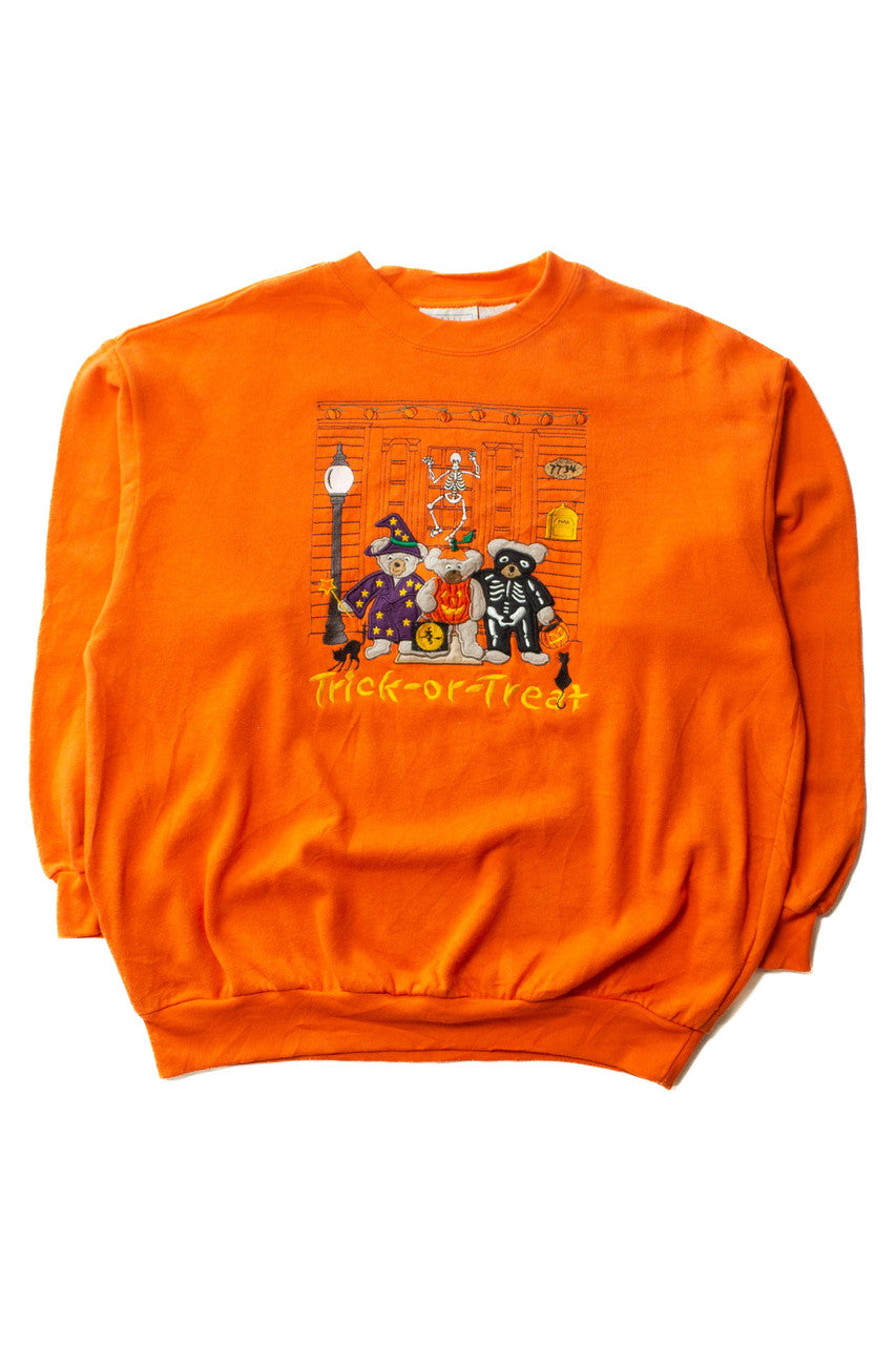 Vintage Trick-or-Treat Teddy Bears Halloween Sweatshirt (1990s)