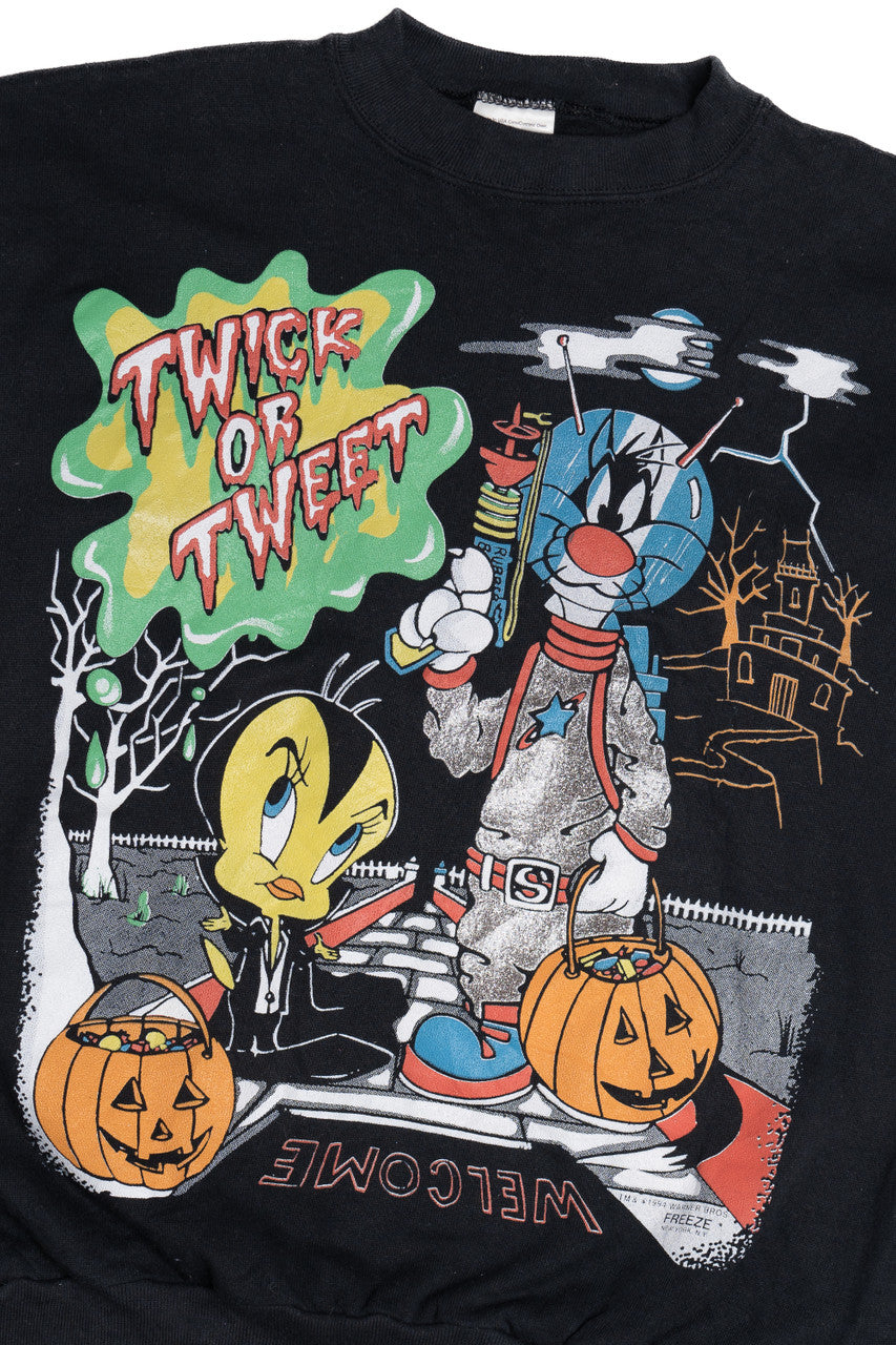 Vintage "Twick Or Tweet" Looney Tunes Tweety Bird Sylvester Halloween Sweater