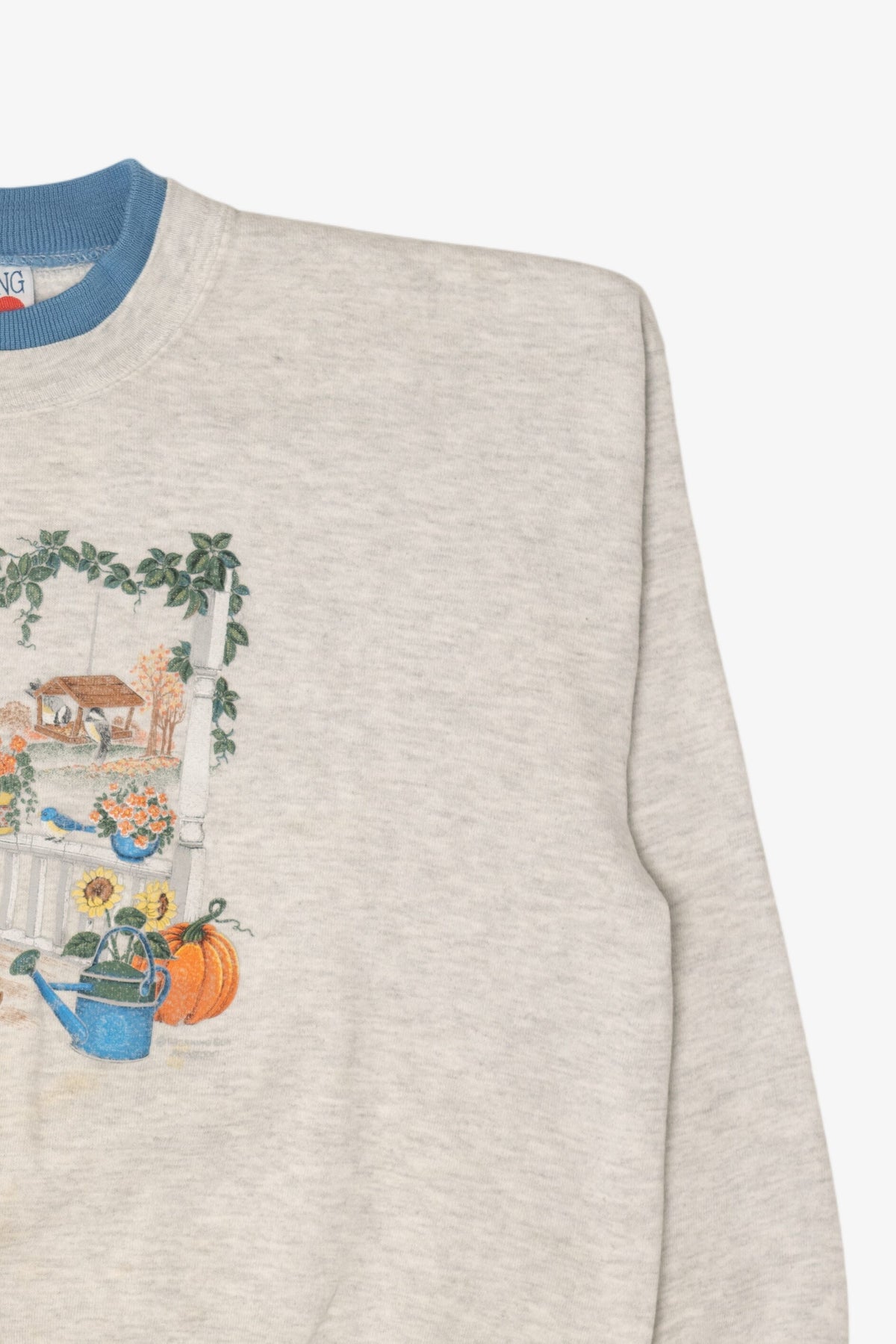Vintage Light Gray Scarecrows Autumn Harvest Sweatshirt