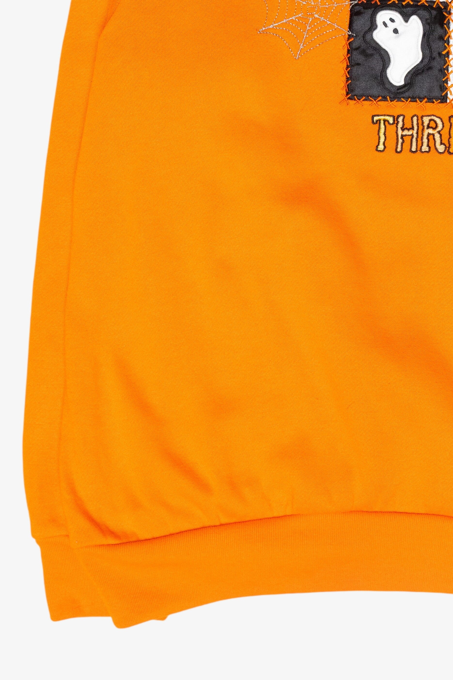 "Halloween Thrills" Vintage Halloween Sweatshirt (1990s)