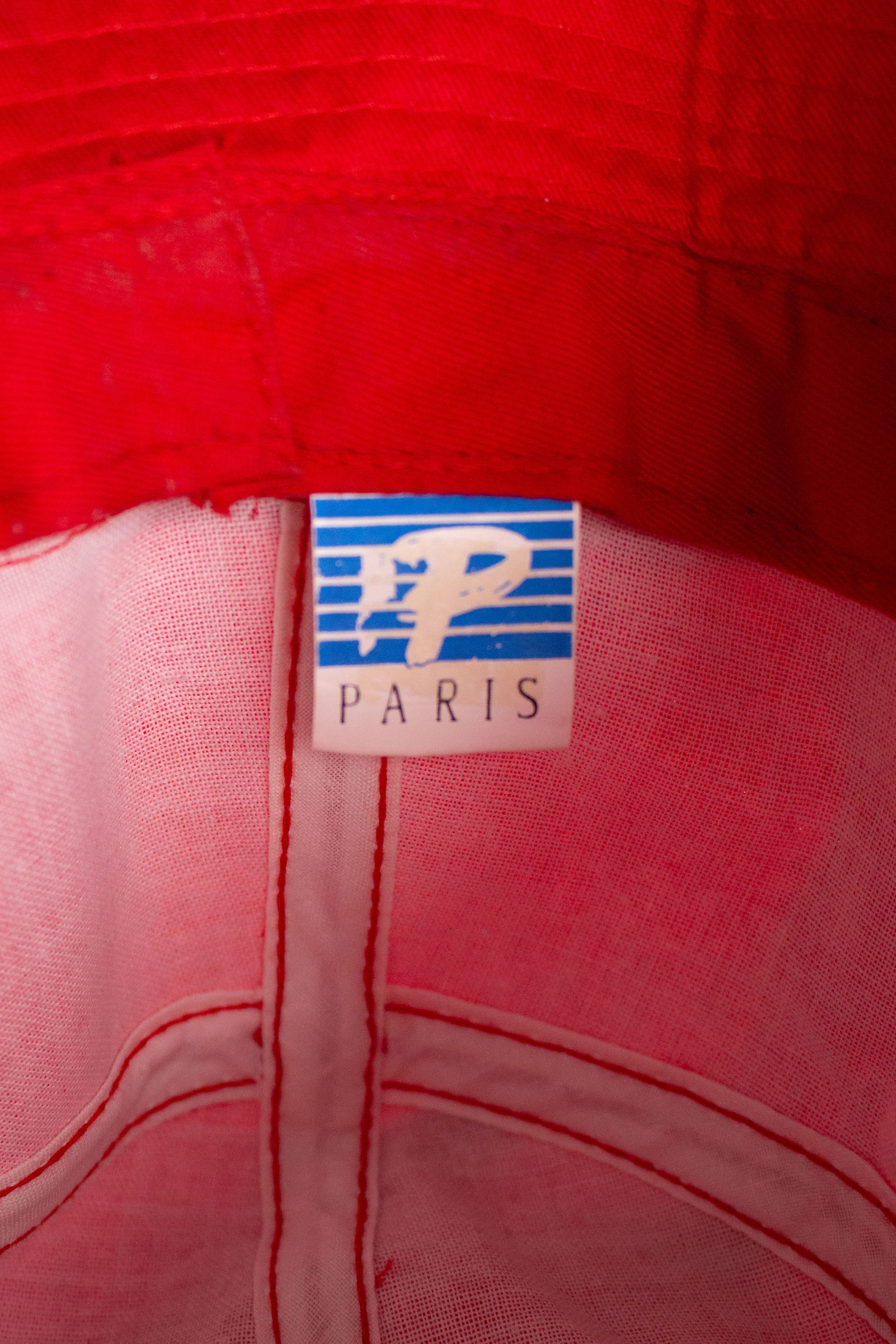Vintage Sports Pocket Bucket Hat (1990s) – Ragstock