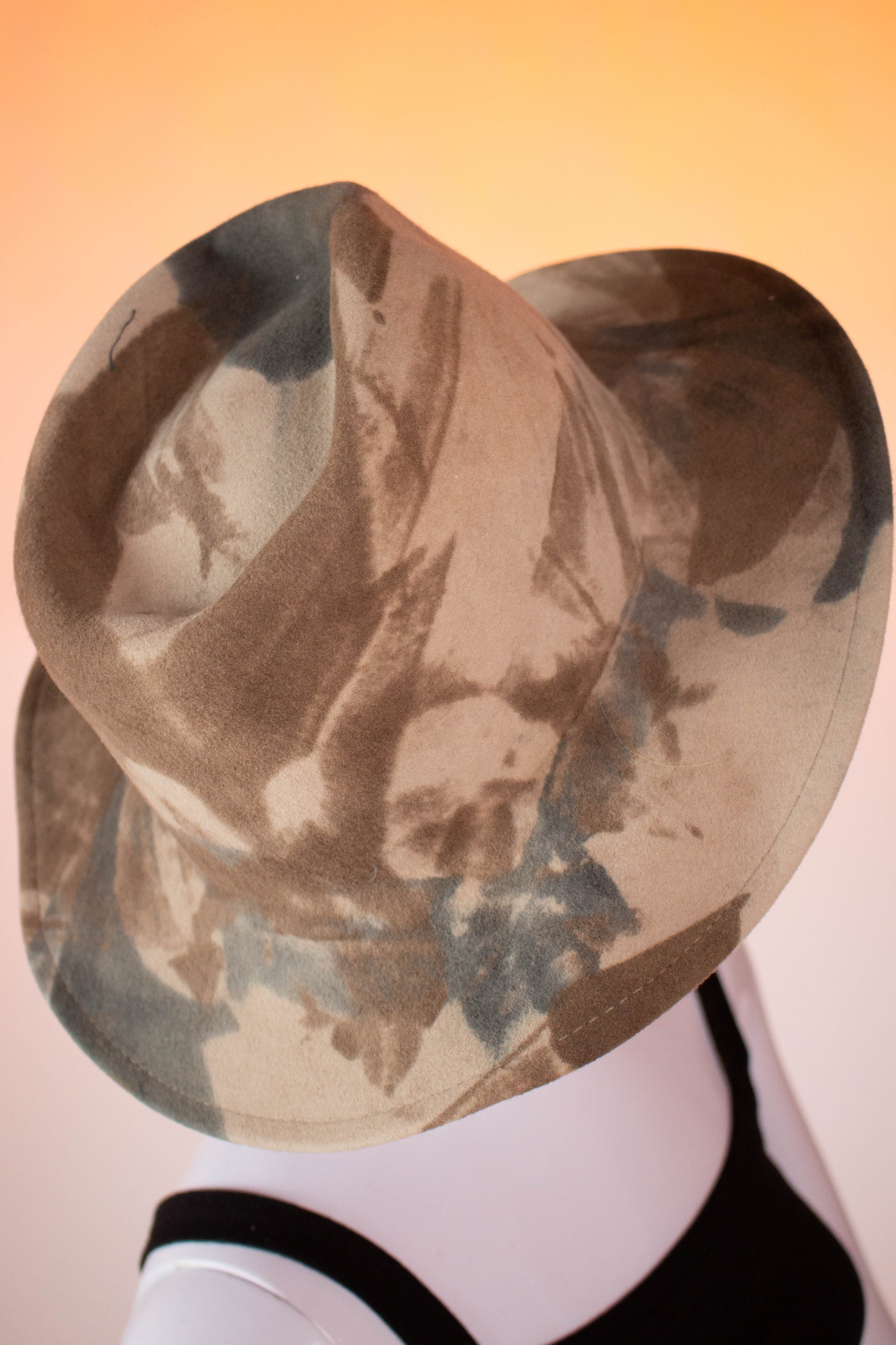 Vintage Cabela's Camouflage Cowboy Hat (1990s)