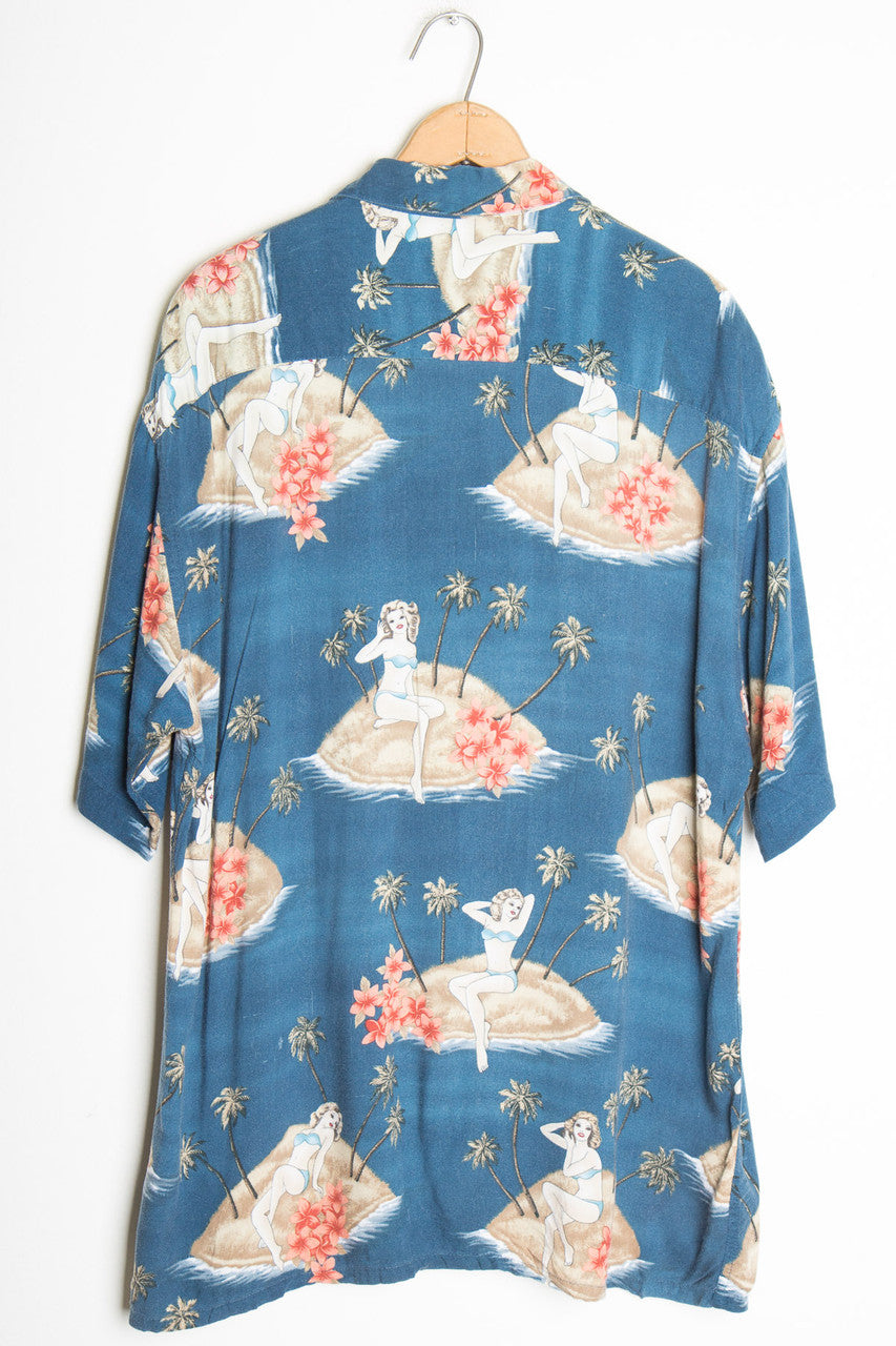 Pin-up Girl  Vintage Hawaiian 2