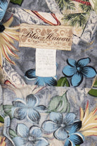 Vintage Blue Hawaii Button Up Hawaiian Shirt (1990s)