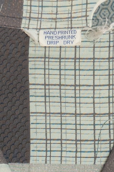 Rare Vintage Hawaiian Shirt With Loop Collar Hand Printed 40/50s