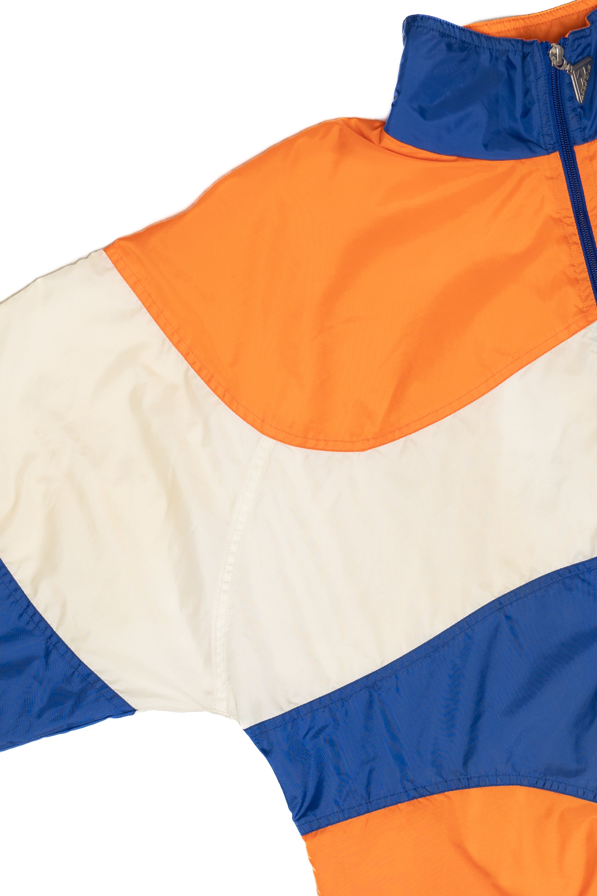 Vintage Cleveland Cavaliers NBA Apex One Nylon Windbreaker (1990s)