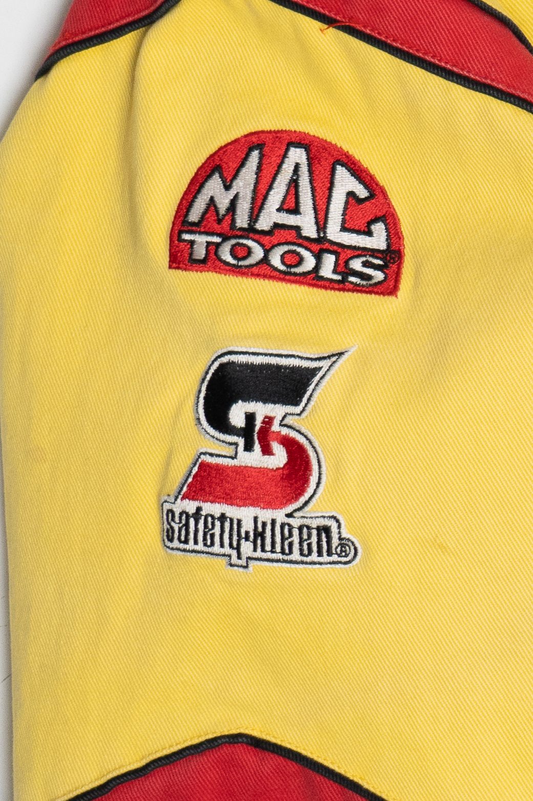 Vintage NASCAR CAT #22 Bill Davis Embroidered Racing Jacket (1990s)