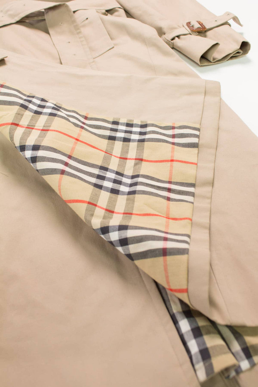 Vintage Burberry Jacket (1990s)