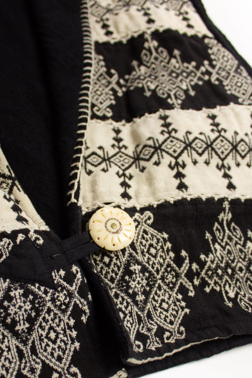 Vintage Black & White Pattern Cropped Jacket