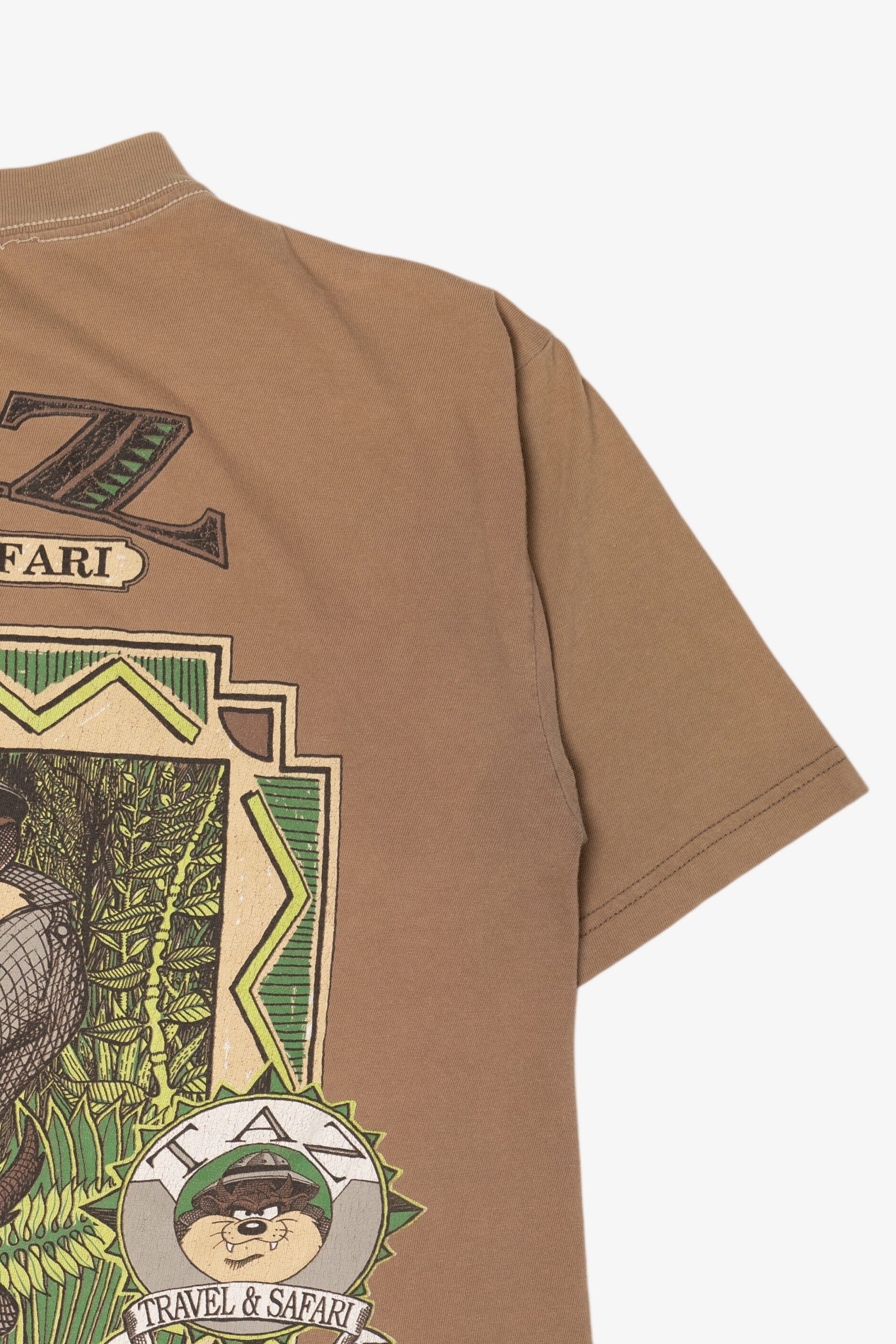 Vintage Taz Travel And Safari Looney Tunes T-Shirt (1990s)