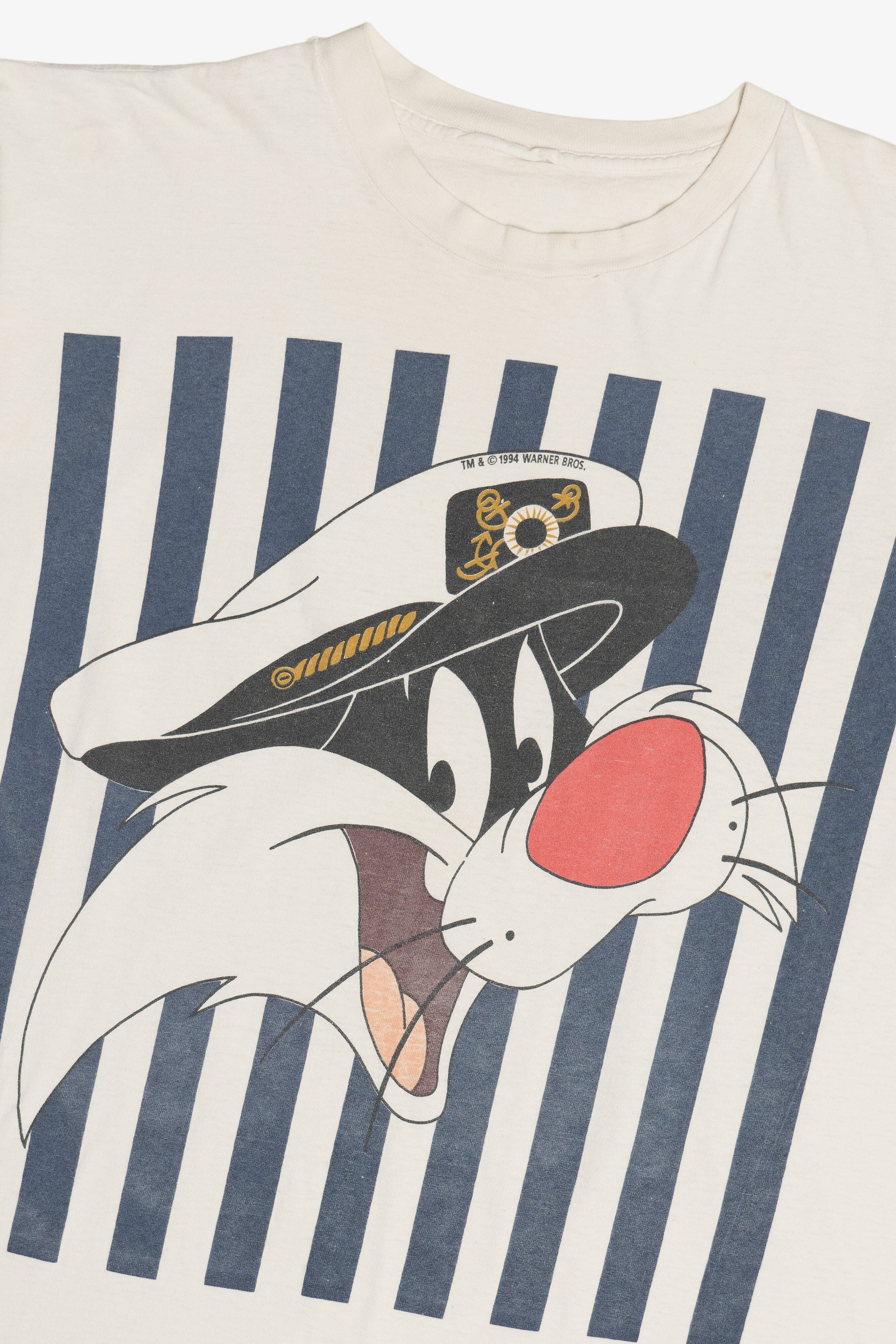 Vintage Distressed Sylvester Boat Captain Hat Looney Tunes T-Shirt (1990s)