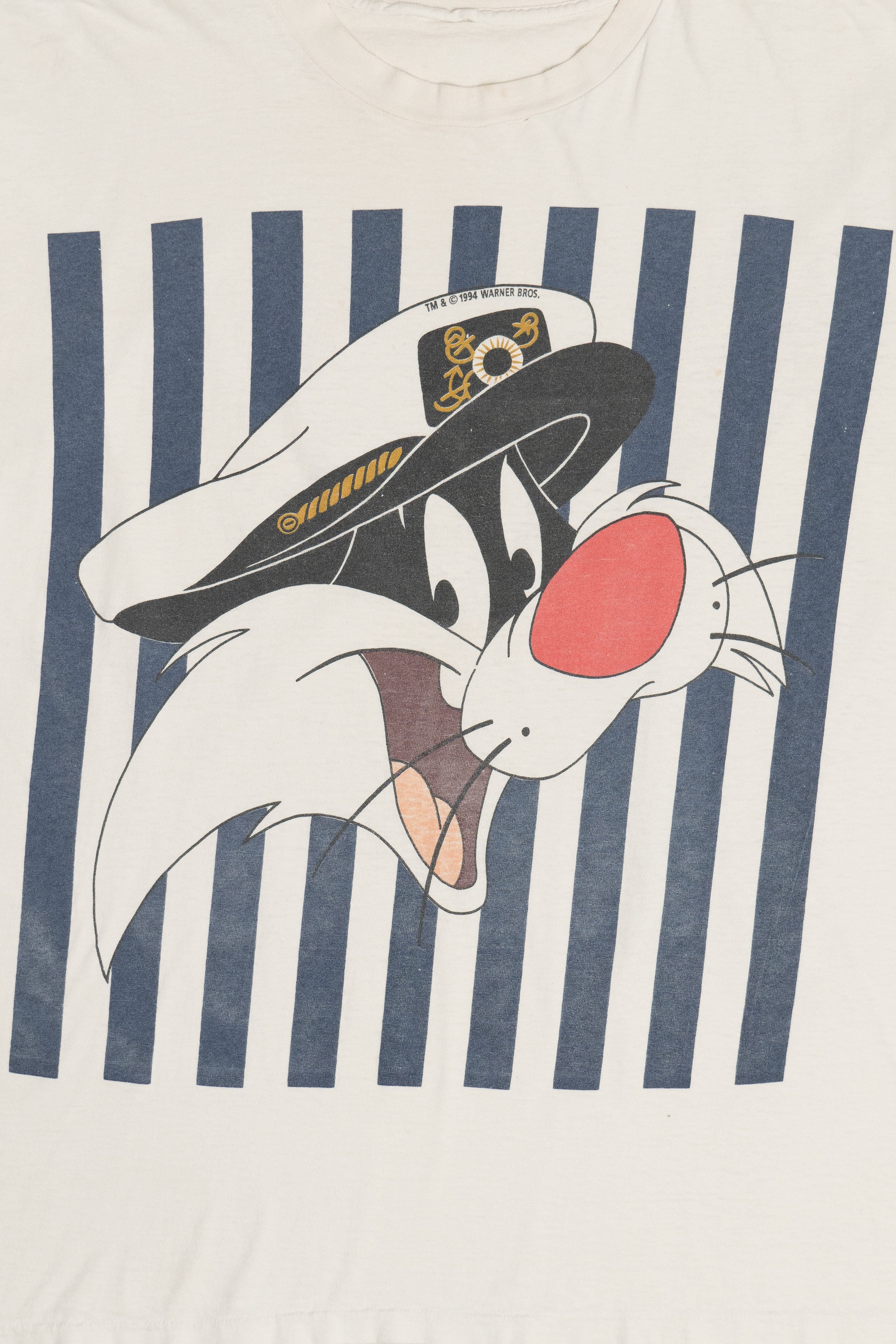 Vintage Distressed Sylvester Boat Captain Hat Looney Tunes T-Shirt (1990s)