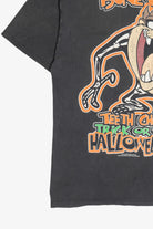 Vintage Looney Tunes Taz "Trick Or Treatin' Halloween Fool!" T-Shirt (1990s)