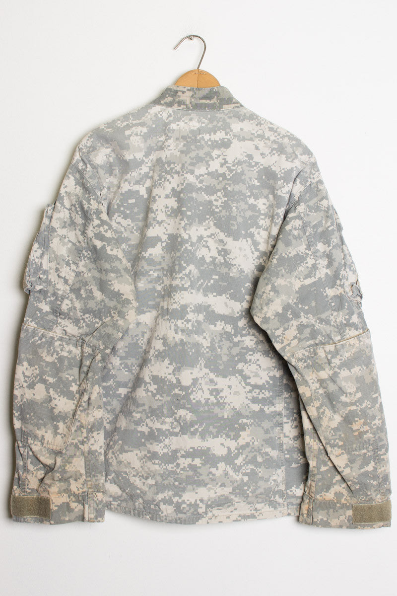 Universal Camouflage Jacket