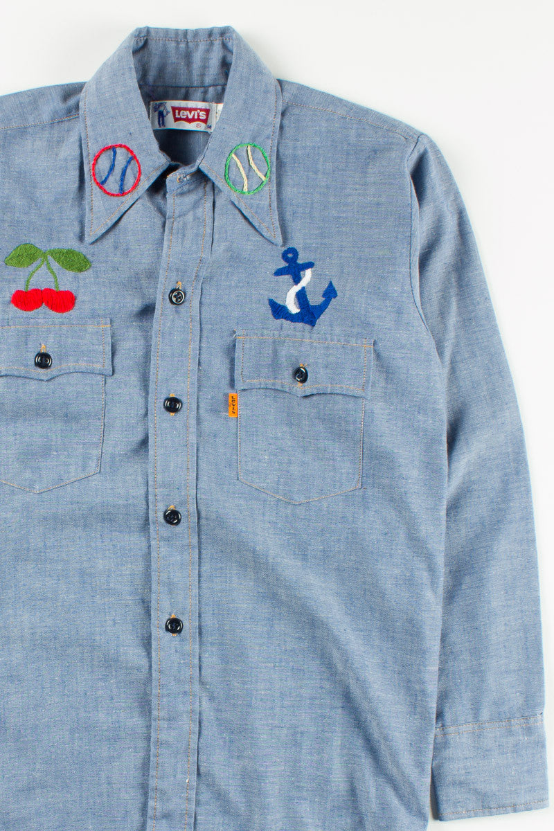Vintage Levi's Embroidered Chambray Shirt – Ragstock
