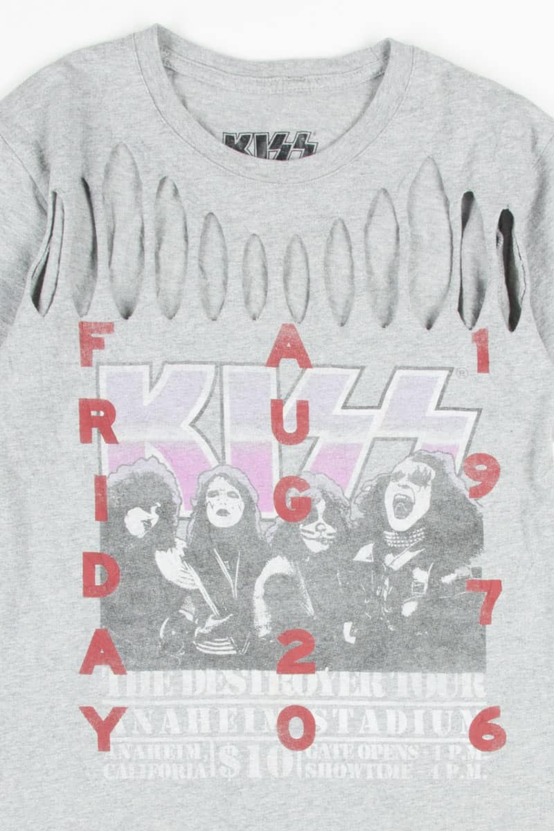 Cut Out Kiss T-Shirt