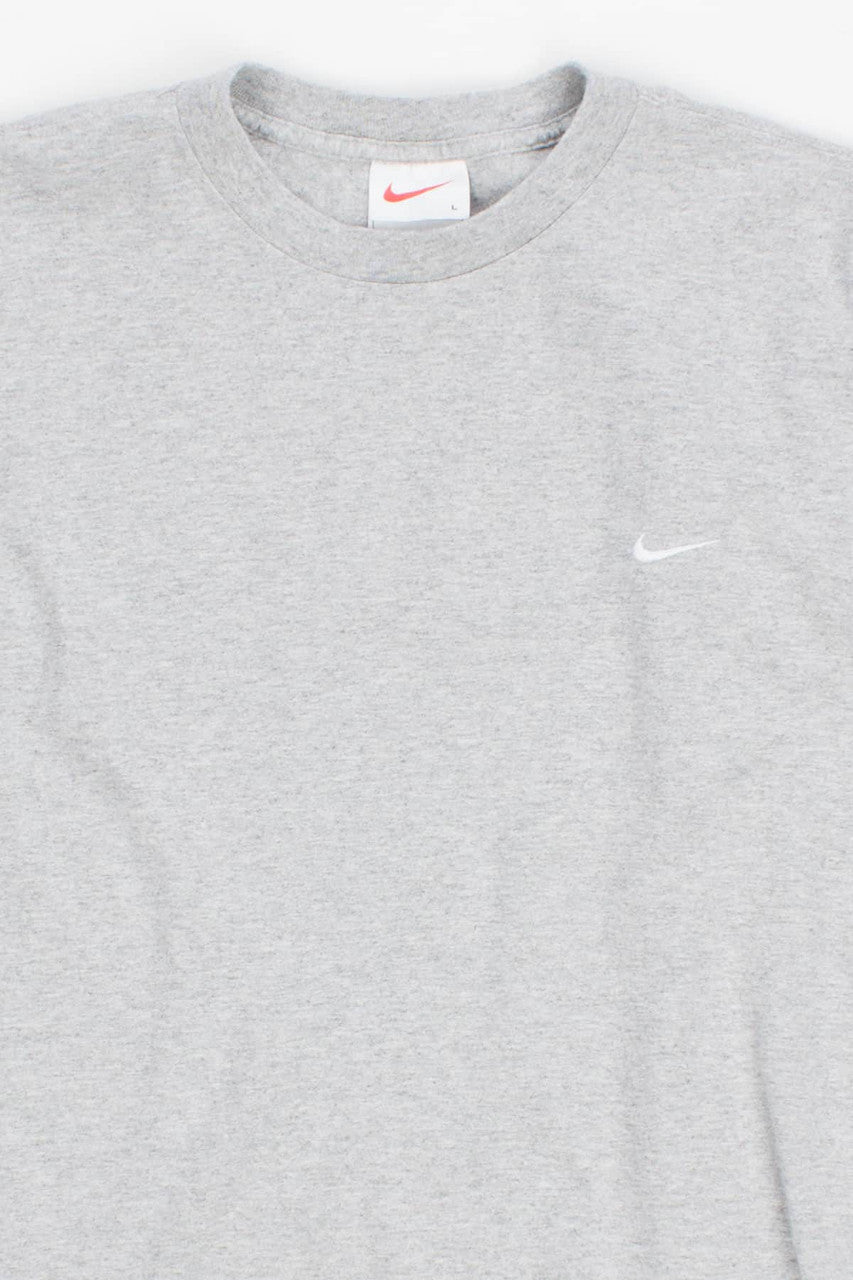 Grey Nike T-Shirt 1