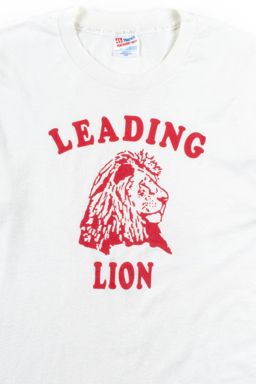 Leading Lion T-Shirt (Single Stitch)