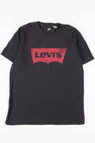 Black Levi's T-Shirt 1