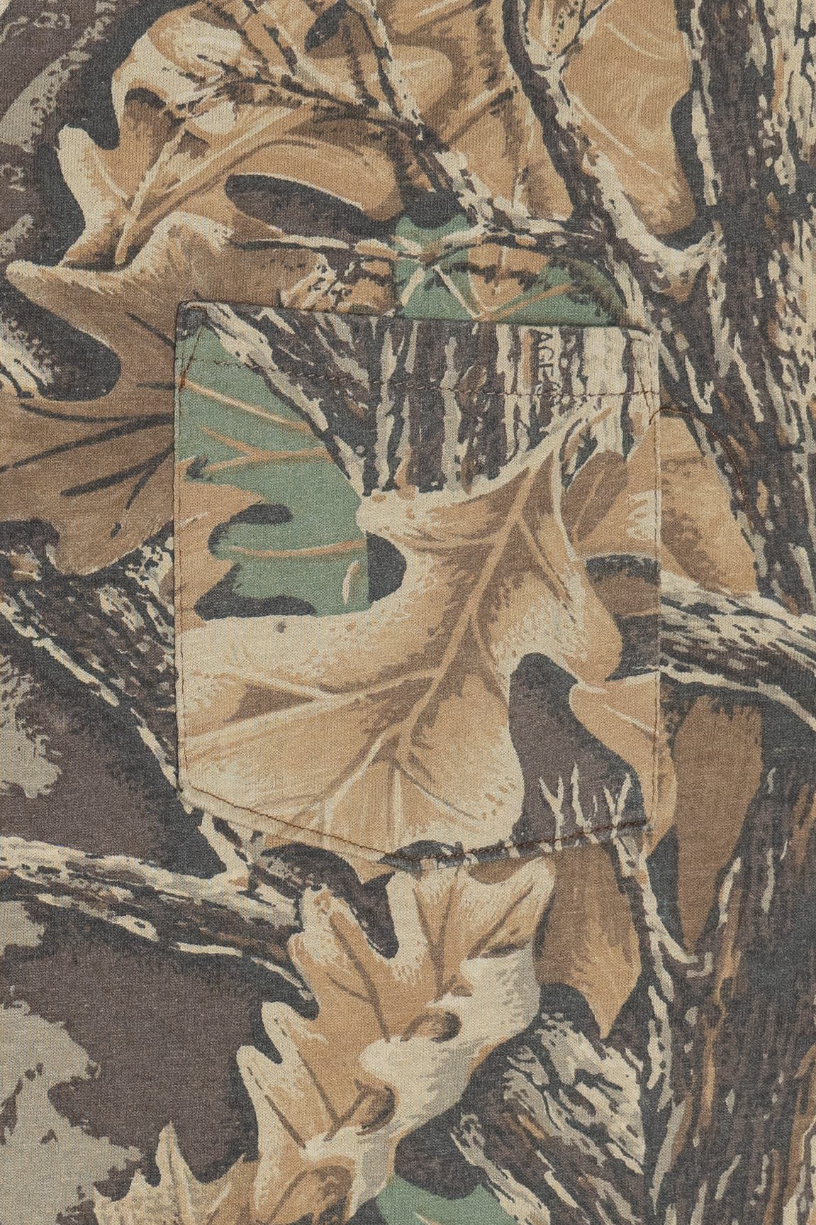 Vintage Camouflage Single Stitch Pocket T-Shirt (1990s)