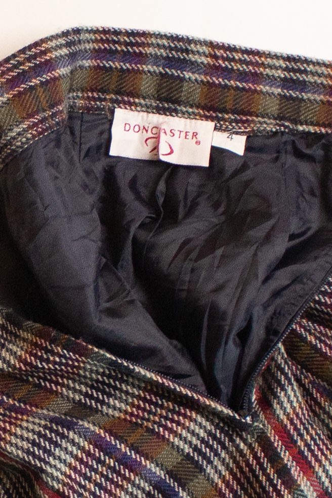 Vintage Doncaster Plaid Skirt (1990s)