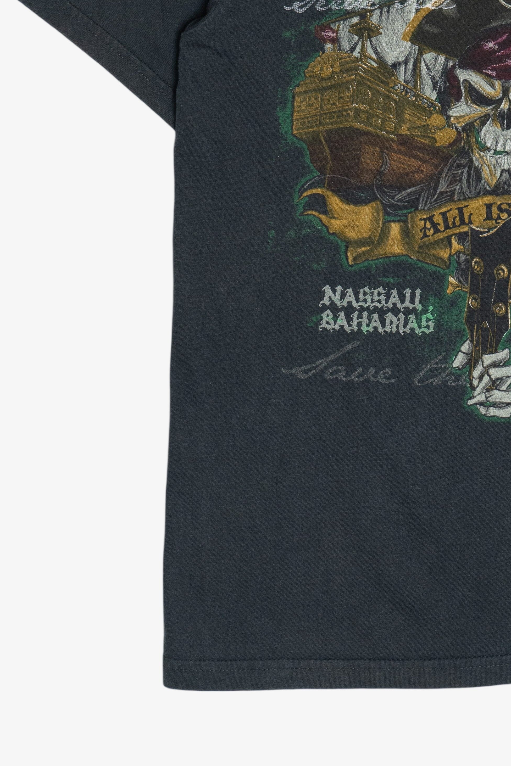 Hard Rock Cafe "Nassau, Bahamas" Pirate T-Shirt (2010s)