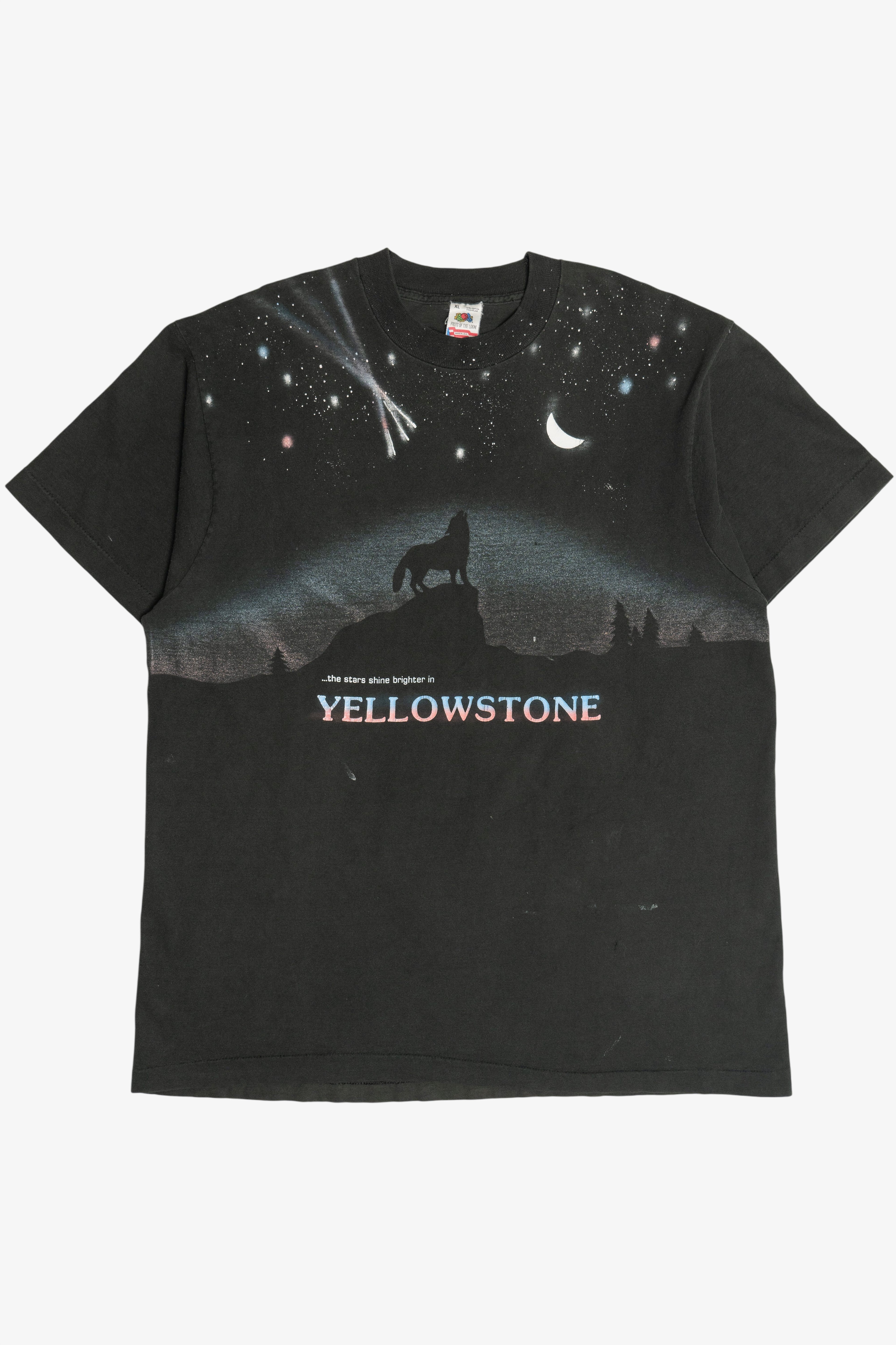 Vintage Distressed "The Stars Shine Brighter In Yellowstone" Howling Wolf Wraparound Print T-Shirt (1990s)
