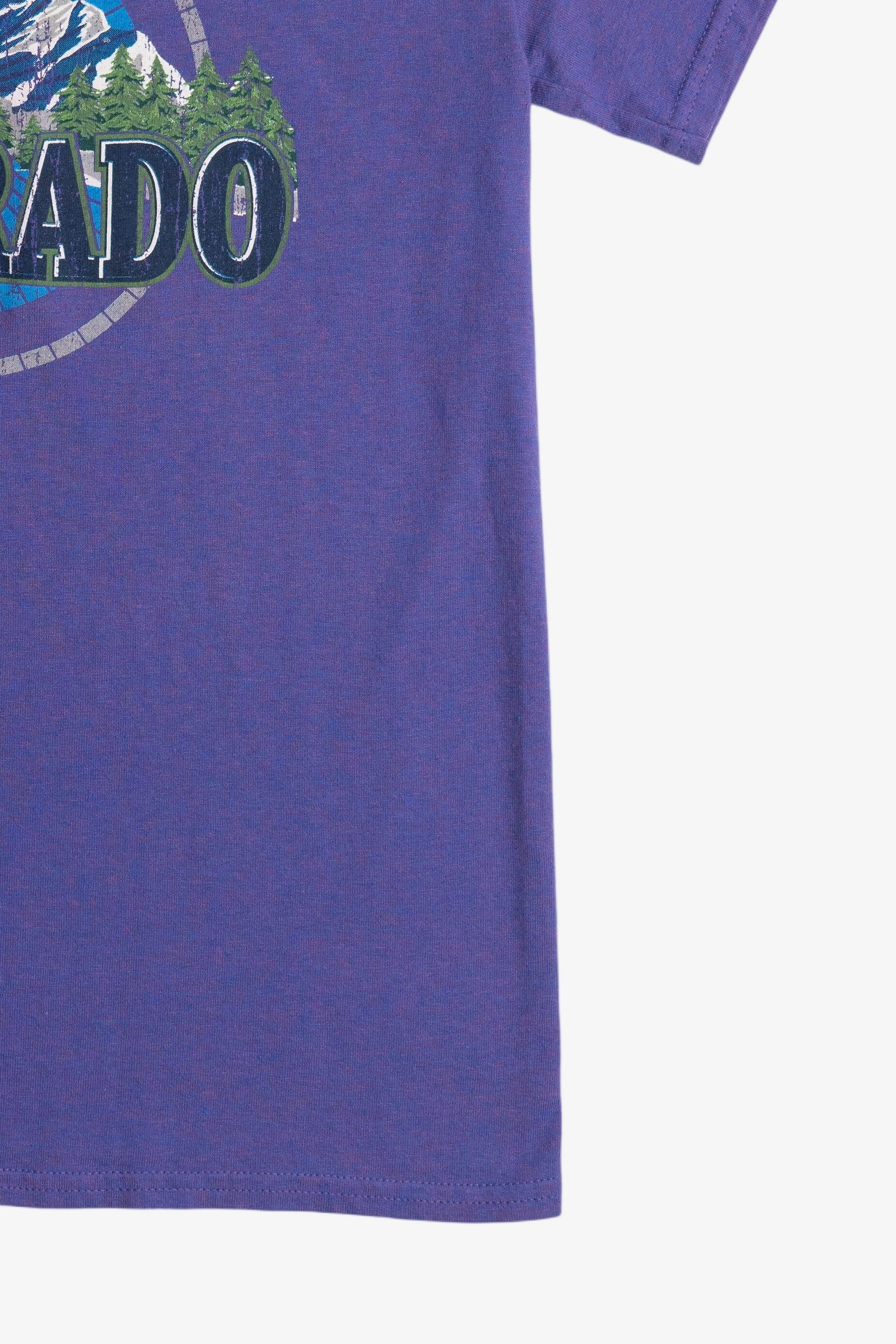 Vintage "Colorado" Scenic Mountains Souvenir T-Shirt (2000s)