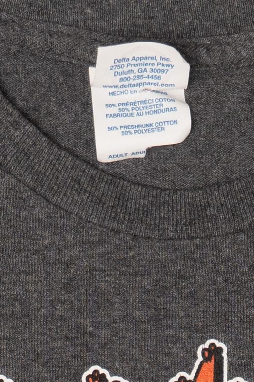 Vintage Vampire Hunting Essentials Ripley's Believe It Or Not T-Shirt (2000s)