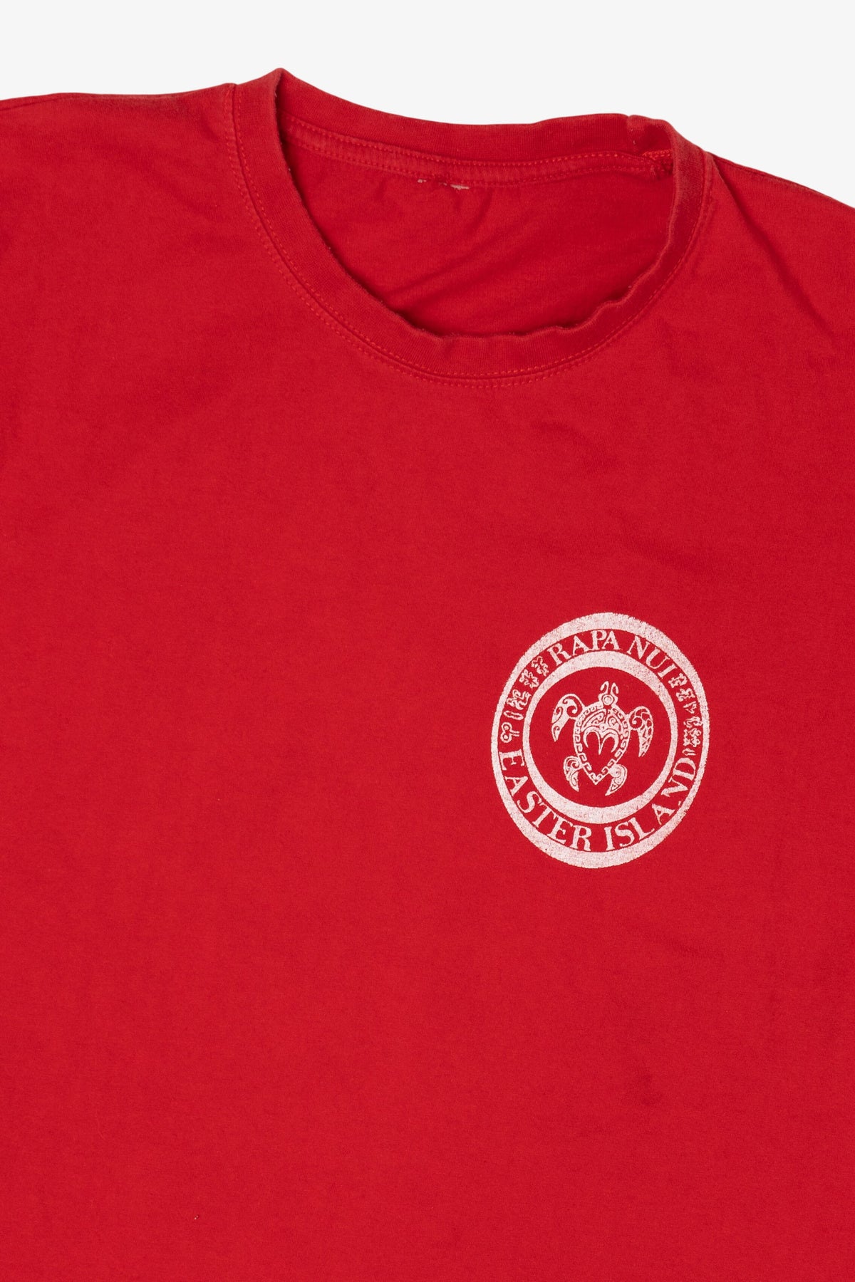 Vintage Red Rapa Nui Easter Island Turtle T-Shirt (1990s)
