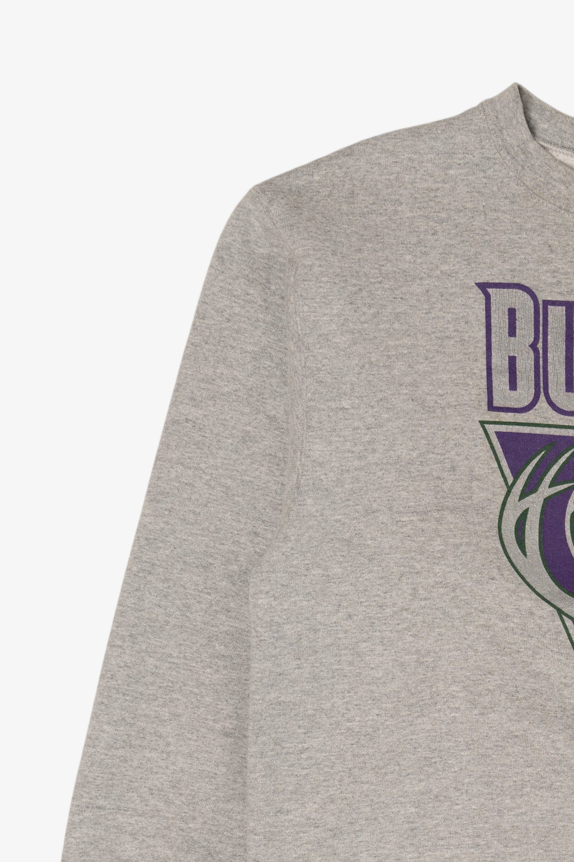 Vintage Milwaukee Bucks Basketball Sweatshirt (1990s)