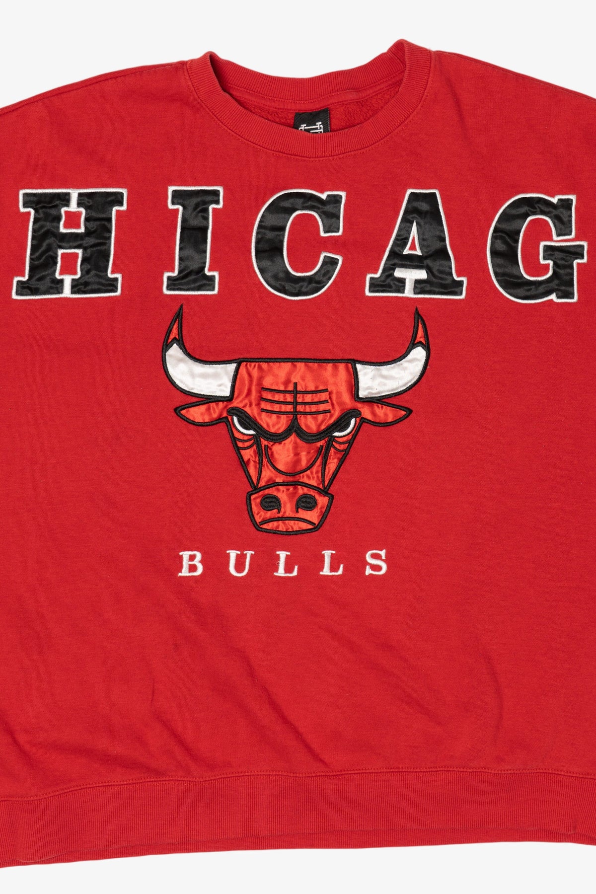 Red Chicago Bulls Spell Out Sweatshirt (2010s)