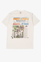 Vintage "Atlanta At Last" Newspaper Print Braves MLB T-Shirt (1990s)