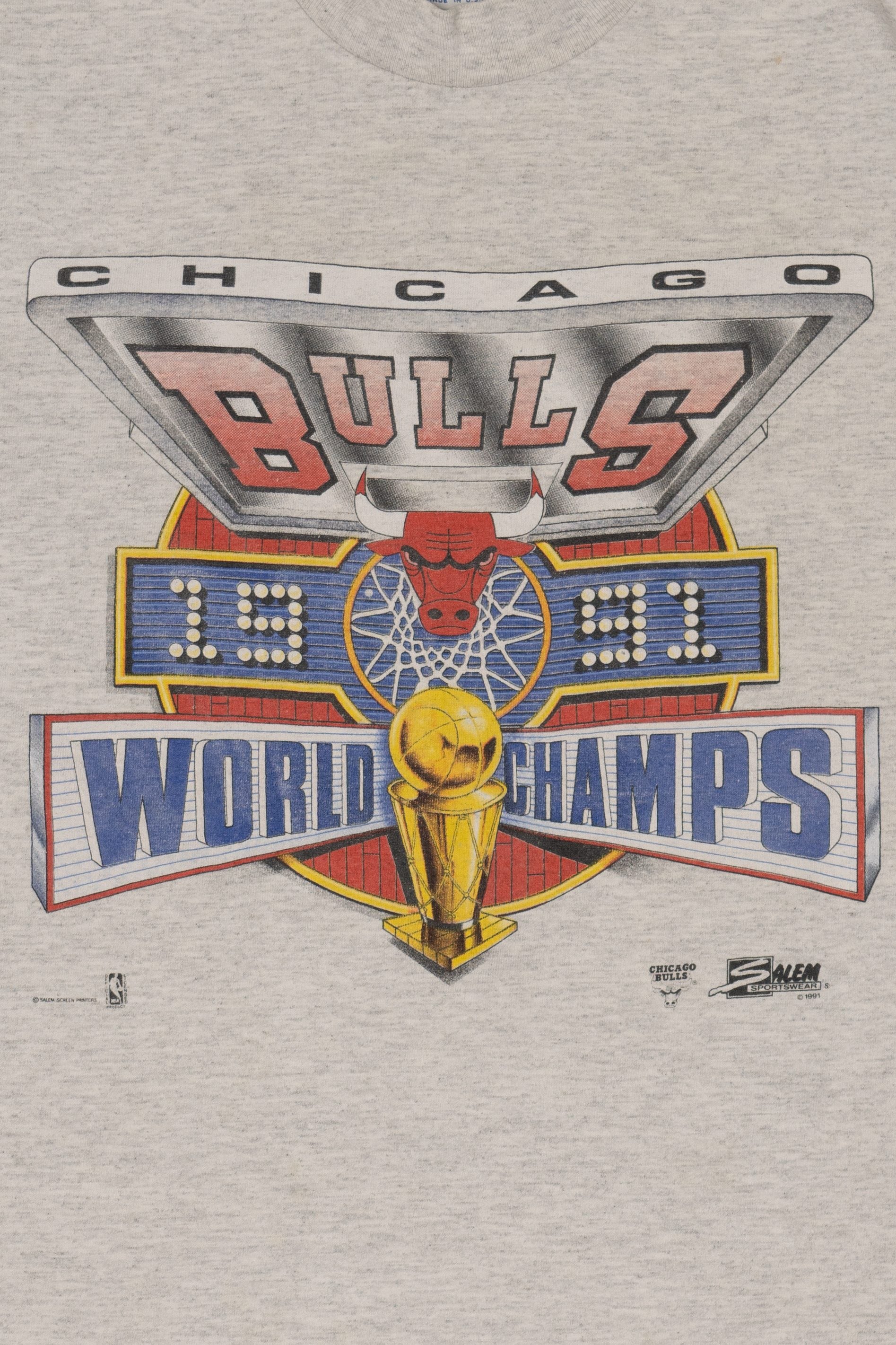 Vintage Chicago Bulls 1991 World Champs Basketball T-Shirt (1990s)