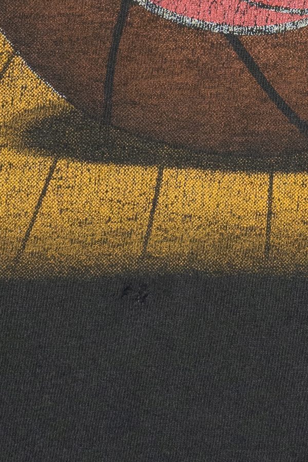 Vintage Distressed NBA Houston Rockets Single Stitch T-Shirt (1990s)