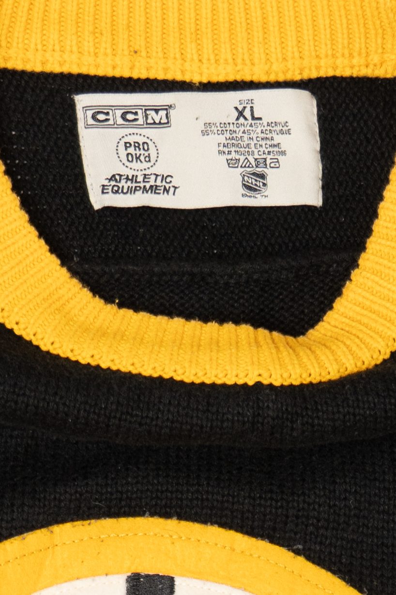Vintage Boston Bruins NHL CCM Knit Hockey Jersey Sweater (1990s)